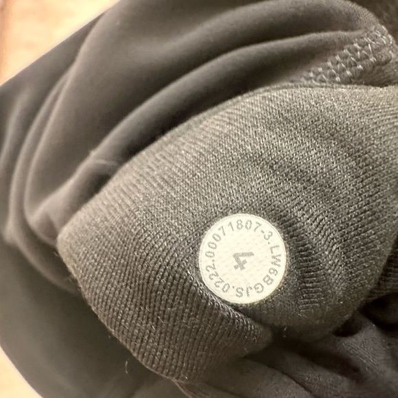 Lululemon 23” - Picture 6 of 12